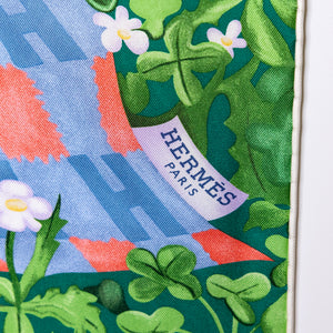 HERMES UN CARRE SUR L'HERBE SILK SCARF 90CM
