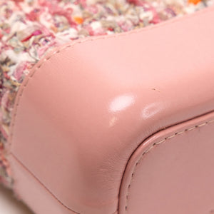 CHANEL SMALL GABRIELLE HOBO BAG TWEED/CALFSKIN MULTICOLOUR / MULTICOLOUR HARDWARE