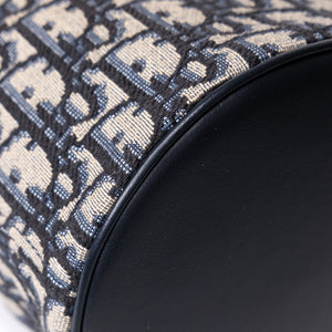 CHRISTIAN DIOR 30 MONTAIGNE MINI BUCKET BAG