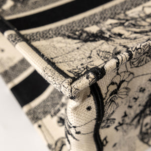 DIOR MEDIUM BOOK TOTE TOILE DE JOUY ZODIAC EMBROIDERY