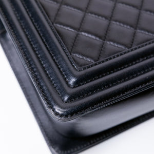 CHANEL LE BOY MEDIUM LAMB SKIN BLACK GHW