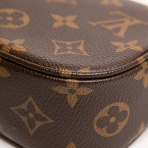 LOUIS VUITTON IVY WALLET ON CHAIN MONOGRAM CANVAS GHW