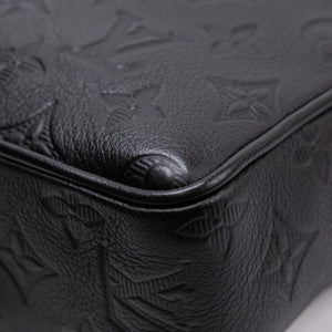 LOUIS VUITTON GETAWAY MESSENGER  BLACK MONOGRAM SHADOW LEATHER BLACK HARDWARE