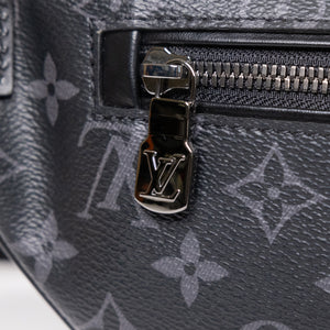 LOUIS VUITTON DISCOVERY BUMBAG PM MONOGRAM ECLIPSE
