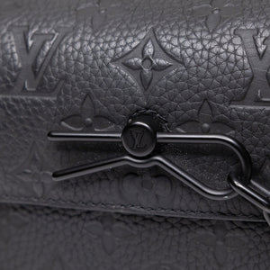 LOUIS VUITTON STEAMER WEARABLE WALLET BLACK BHW