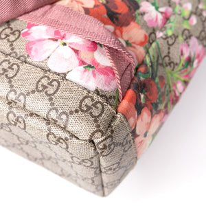 GUCCI GG SUPREME BLOOMS BACKPACK