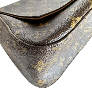 LOUIS VUITTON MONOGRAM LOOPING PM M51147