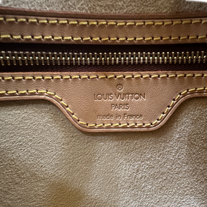 LOUIS VUITTON LOOPING MM M51146