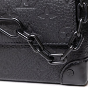 LOUIS VUITTON STEAMER WEARABLE WALLET BLACK BHW