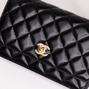 CHANEL 25A PEARL CRUSH WALLET ON CHAIN LAMBSKIN LEATHER GHW (MICROCHIP)