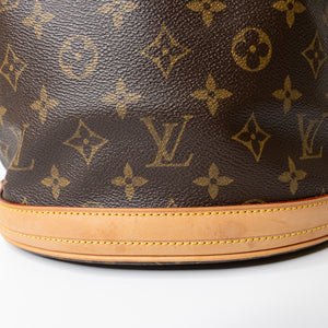LOUIS VUITTON PETITE BUCKET BAG PM