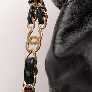 CHANEL 22 BACKPACK CALFSKIN BLACK GHW