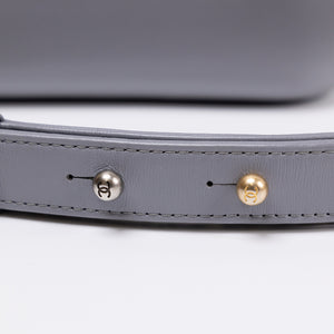 CHANEL SMALL CHEVRON GABRIELLE HOBO BAG GREY CALFSKIN LEATHER MULTICOLOURED HARDWARE