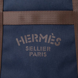 HERMES THE GROOMING BAG BLUE NAVY / FEU STAMP Z