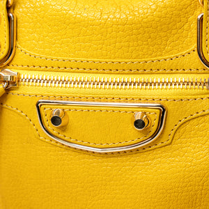BALENCIAGA SMALL CLASSIC CITY CROSSBODY BAG YELLOW GHW