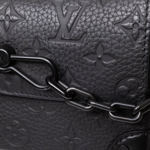LOUIS VUITTON STEAMER WEARABLE WALLET BLACK BHW