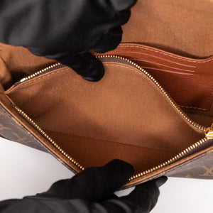 LOUIS VUITTON IVY WALLET ON CHAIN MONOGRAM CANVAS GHW