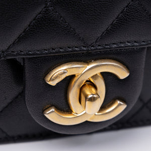 CHANEL PEARL FLAP BAG BLACK GOATSKIN GHW