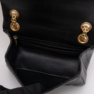 CHANEL 2.55 REISSUE CHEVRON CALFSKIN LEATHER BLACK GHW (MICROCHIP)