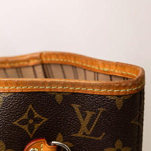 LOUIS VUITTON NEVERFULL MM MONOGRAM CANVAS GHW