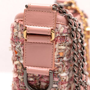 CHANEL SMALL GABRIELLE HOBO BAG TWEED/CALFSKIN MULTICOLOUR / MULTICOLOUR HARDWARE