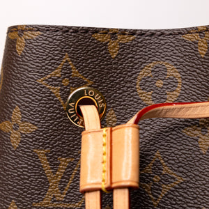 LOUIS VUITTON NEONOE BB MONOGRAM CANVAS