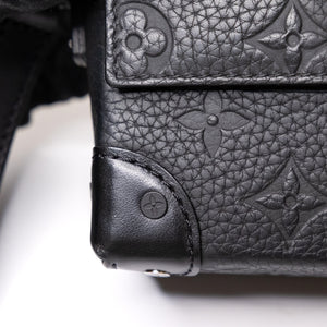 LOUIS VUITTON STEAMER WEARABLE WALLET BLACK BHW