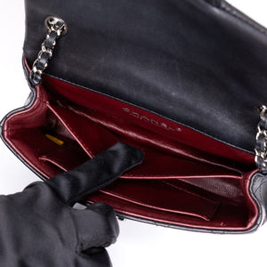 CHANEL MINI CLASSIC FLAP LAMSKIN BLACK