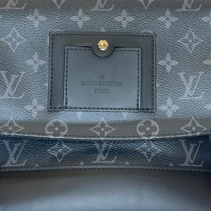 LOUIS VUITTON MESSENGER PM VOYAGER M40511