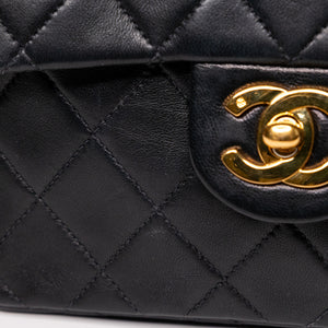CHANEL VINTAGE CLASSIC SQUARE FLAP LAMBSKIN GHW