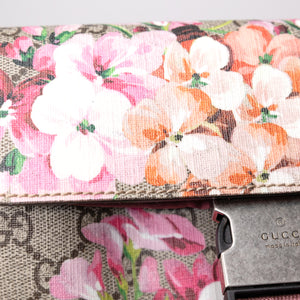 GUCCI GG SUPREME BLOOMS BACKPACK