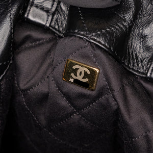 CHANEL 22 BACKPACK CALFSKIN BLACK GHW