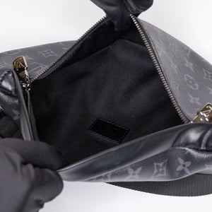 LOUIS VUITTON DISCOVERY BUMBAG PM MONOGRAM ECLIPSE