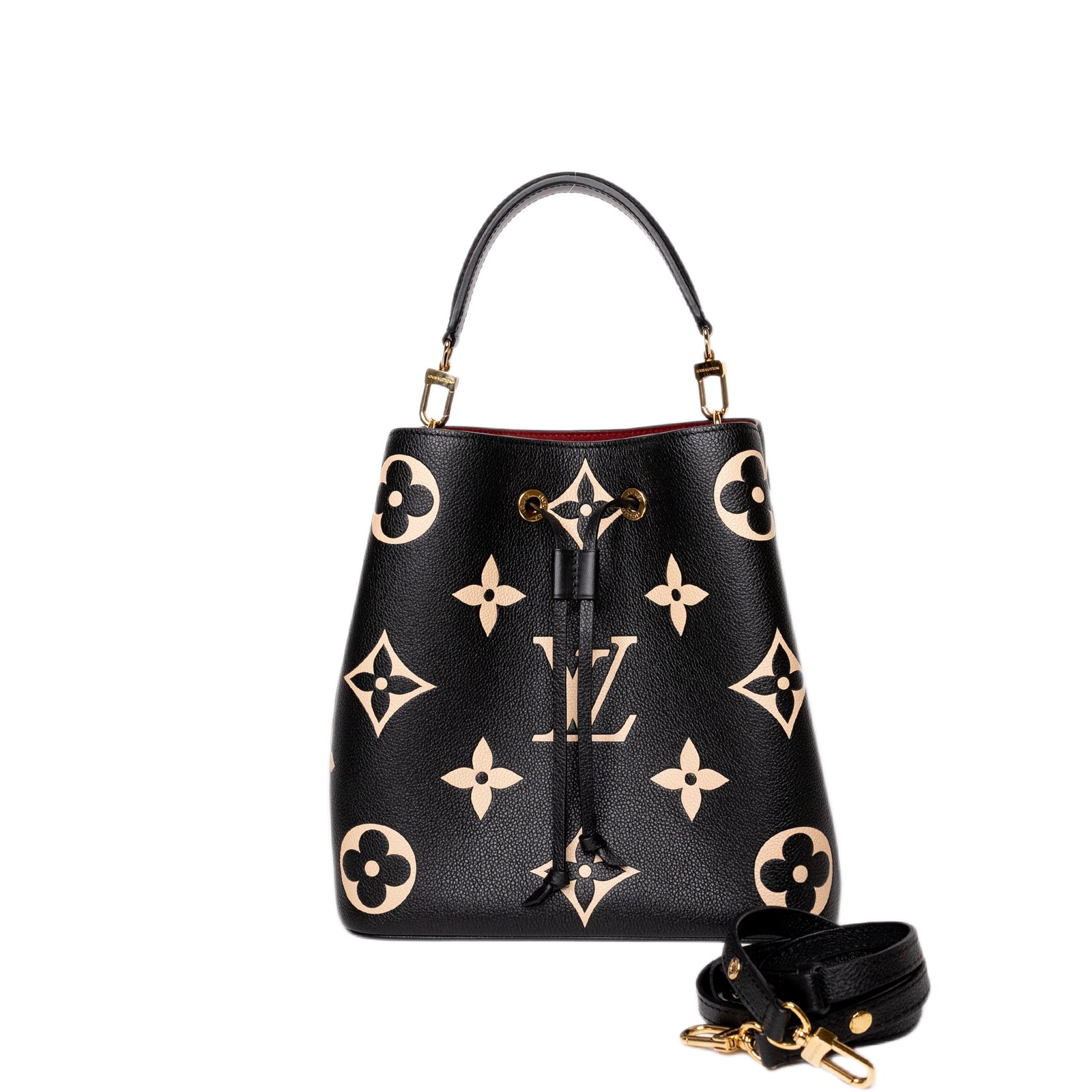 LOUIS VUITTON NEONOE BLACK LEATHER