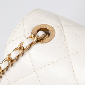 CHANEL 22C QUILTED FLAP BAG (MICROCHIP)