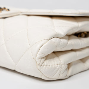 CHANEL 22C QUILTED FLAP BAG (MICROCHIP)