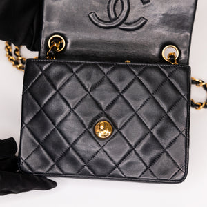 CHANEL VINTAGE CLASSIC SQUARE FLAP LAMBSKIN GHW