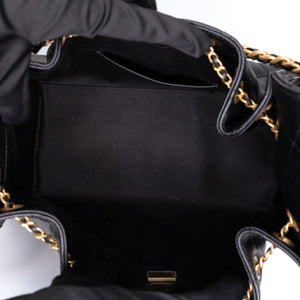 CHANEL SMALL 25 HANDBAG GRAINED CALFSKIN BLACK GHW (MICROCHIP)