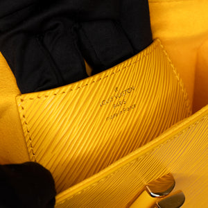 LOUIS VUITTON TWIST MM EPI LEATHER YELLOW GHW (MICROCHIP)