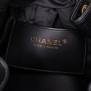 CHANEL SMALL 25 HANDBAG GRAINED CALFSKIN BLACK GHW (MICROCHIP)