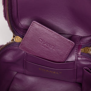 CHANEL TOP HANDLE SMALL VANITY CASE SHEARLING PURPLE GHW (MICROCHIP)