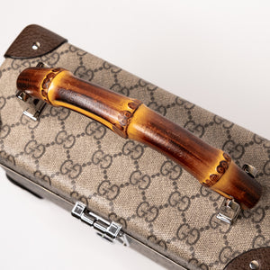 GUCCI GLOBE-TROTTER BEAUTY CASE VINYL SHW