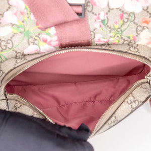 GUCCI GG SUPREME BLOOMS BACKPACK