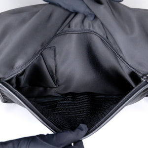 PRADA MESSENGER BAG BLACK SHW