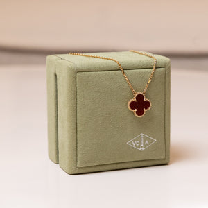 VAN CLEEF & ARPELS VINTAGE ALHAMBRA PENDANT 18K YELLOW GOLD