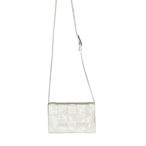 BOTTEGA VENETA CASSETTE CROSS-BODY BAG