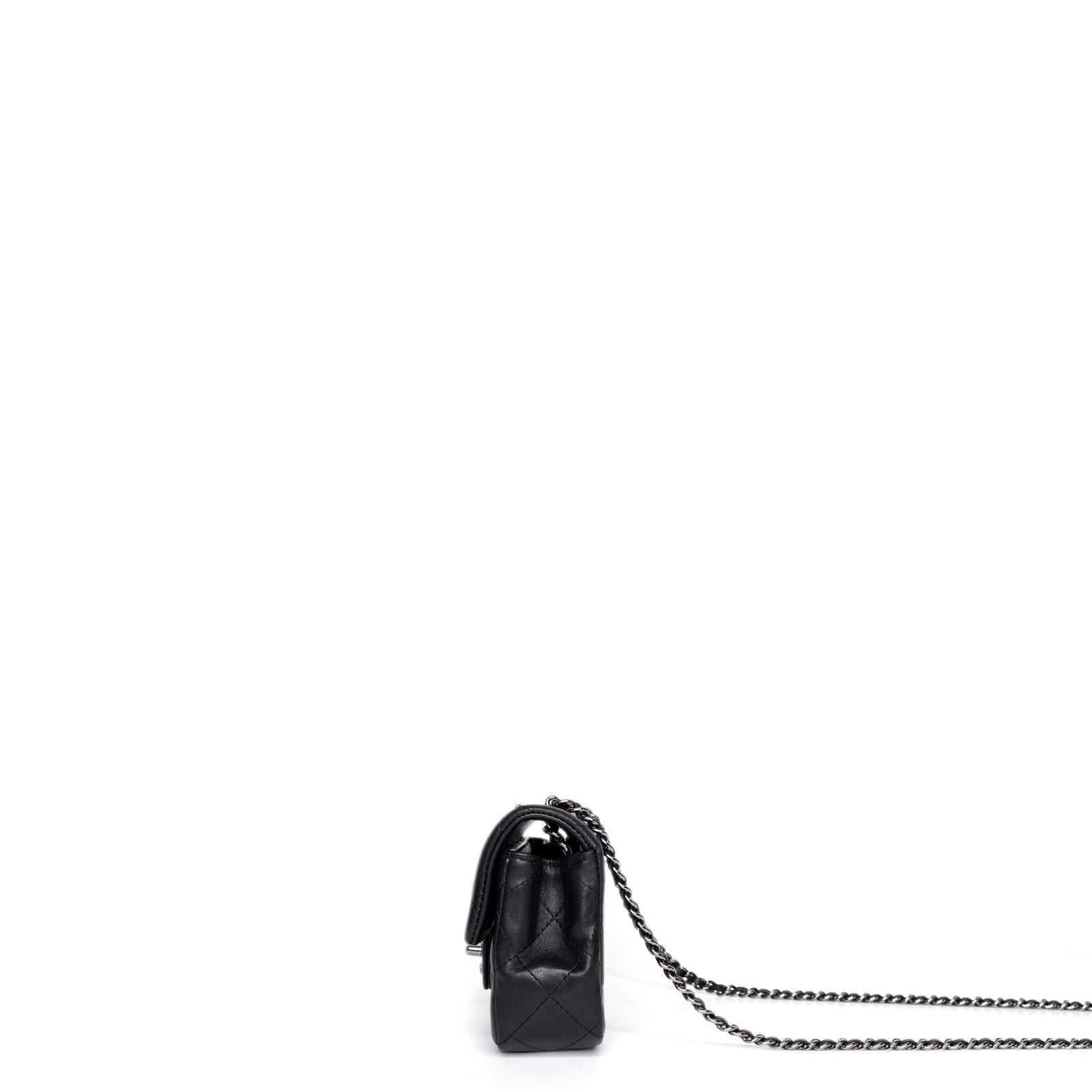 CHANEL MINI CLASSIC FLAP LAMSKIN BLACK