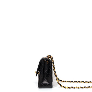 CHANEL VINTAGE CLASSIC SQUARE FLAP LAMBSKIN GHW