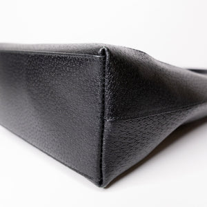 GUCCI VINTAGE BLACK JACKIE CANVAS SHOULDER BAG SHW