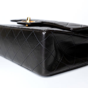 CHANEL VINTAGE MEDIUM CLASSIC FLAP LAMB SKIN GHW